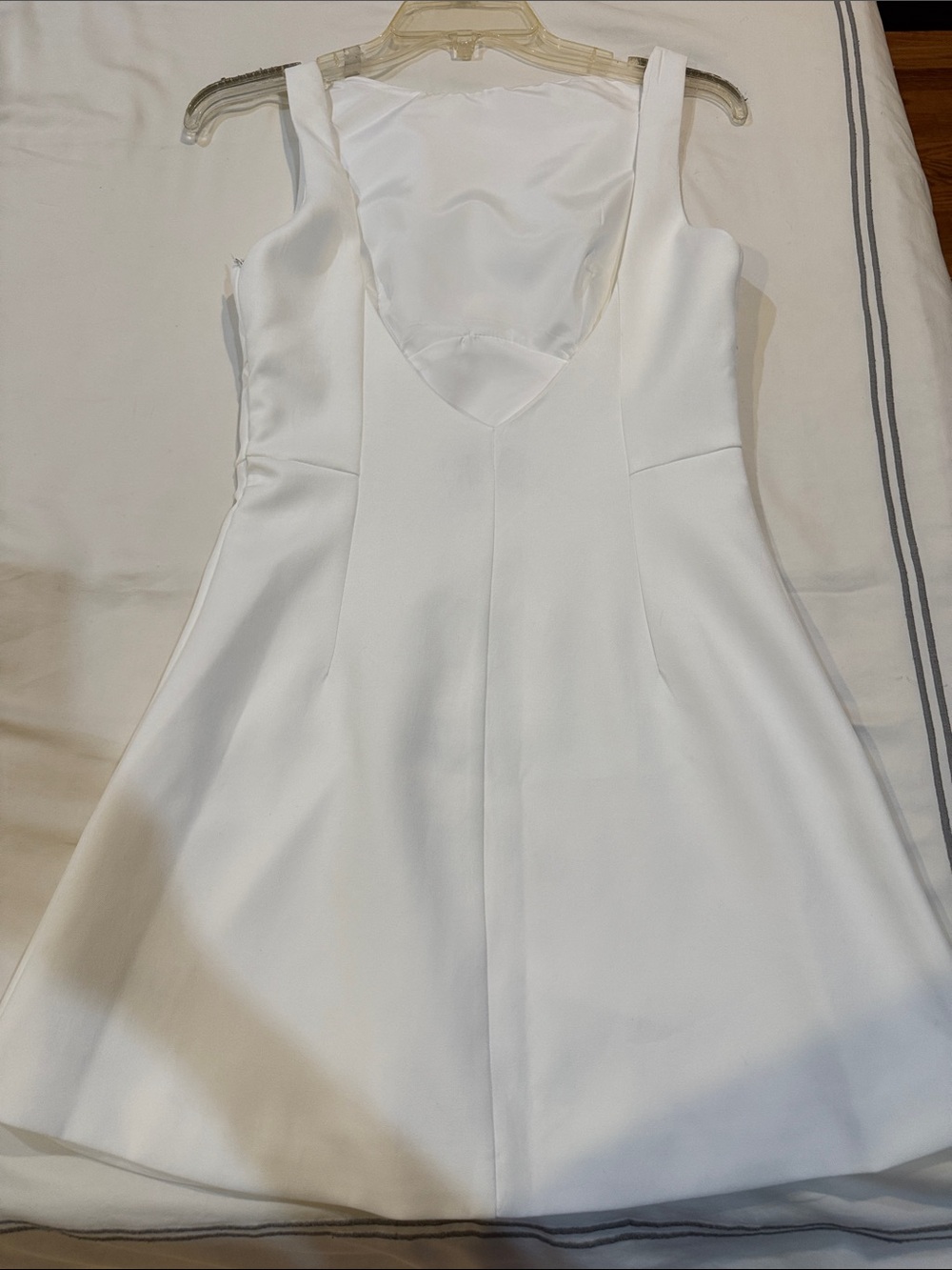 Peppermayo White Sleeveless Lower Back Mini Dress NWT Never worn - Picture 2 of 11